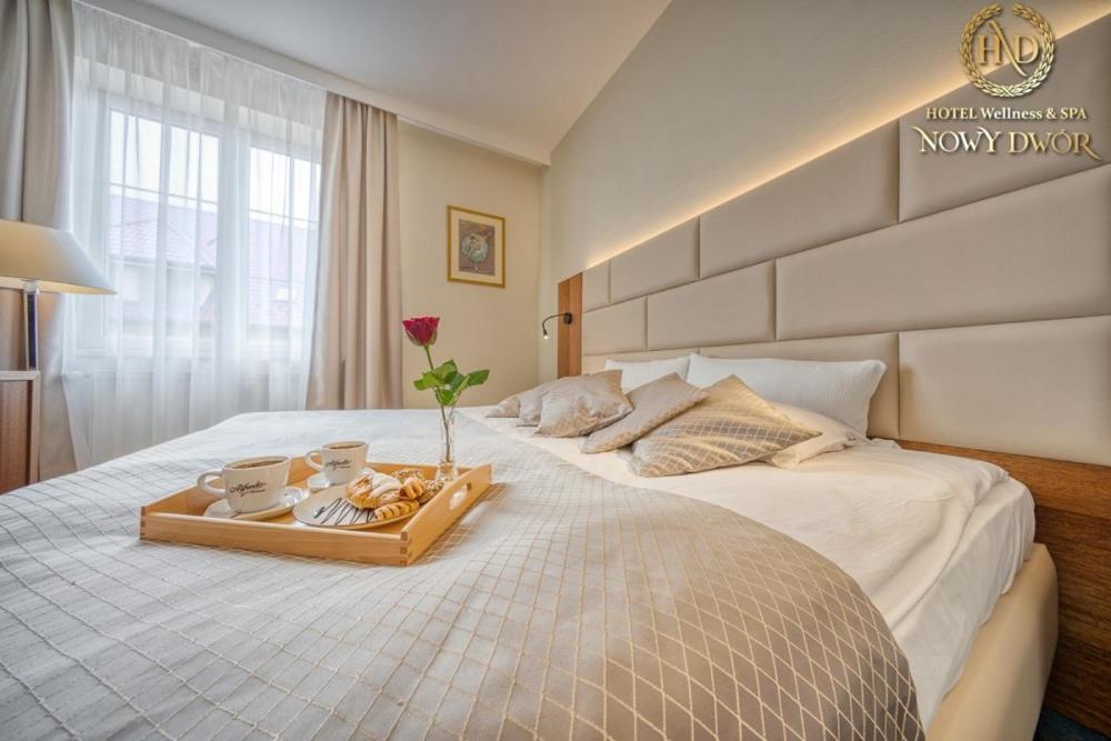 Hotel Wellness & Spa Nowy Dwor Rzeszów Esterno foto