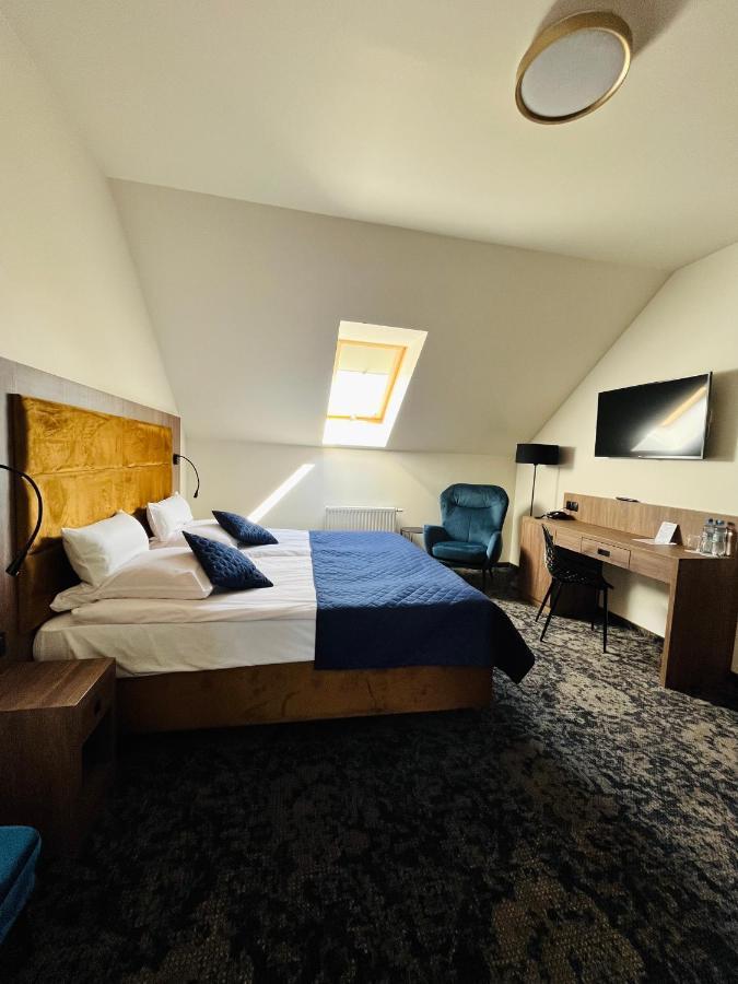 Hotel Wellness & Spa Nowy Dwor Rzeszów Esterno foto